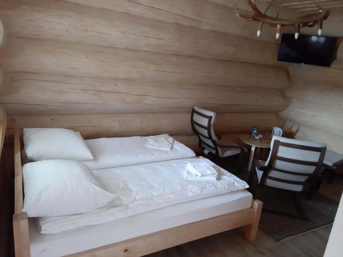 Pod Koziorozcami Hotel Trzebiechow Bagian luar foto