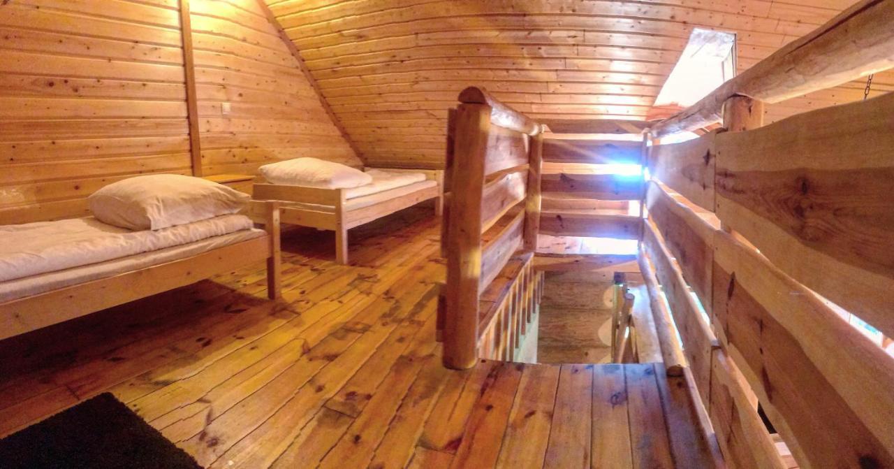 Pod Koziorozcami Hotel Trzebiechow Bagian luar foto